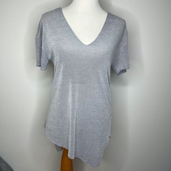 Zara- Grey V-Neck Tee Shirt - Picture 1 of 2